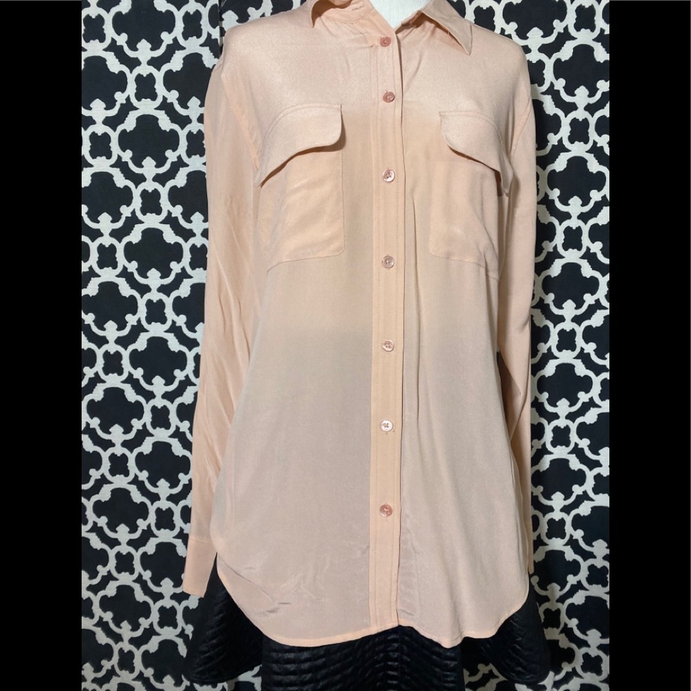 Equipment Femme Light Pink Button Down
